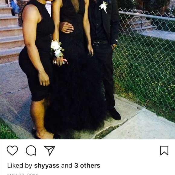 Prom dress - Picture 3 of 4